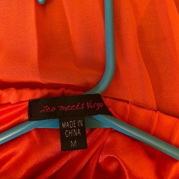 Leo meets Virgo strapless peach dress - Picture 3 of 4